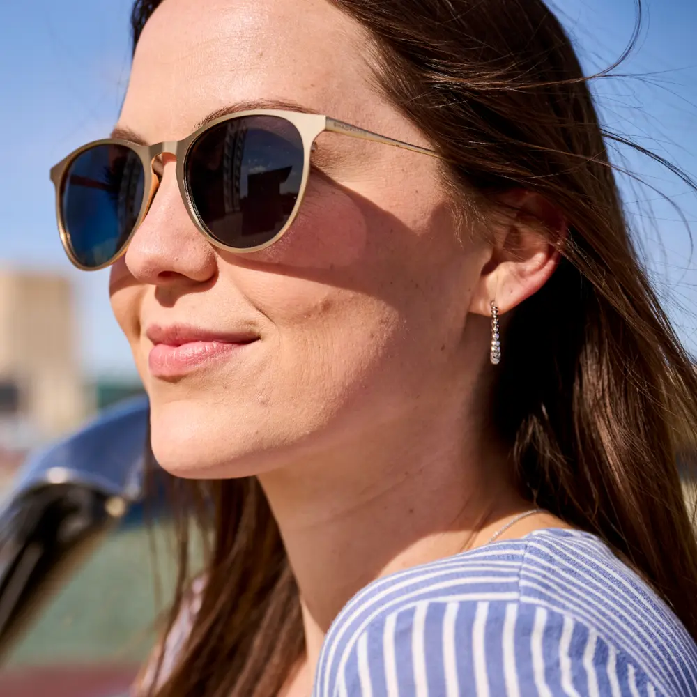 Metal Allure - Gold Polarized - Image 5